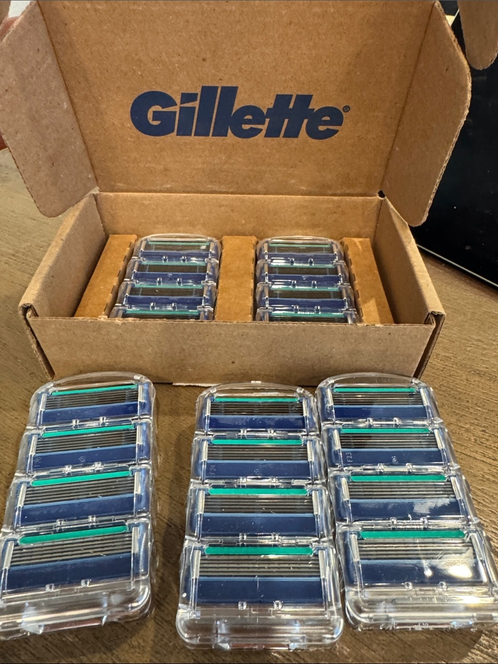 Gillette Blue Razor Blade Cartridge Pack - Multi-Pack - Picture 2 of 2